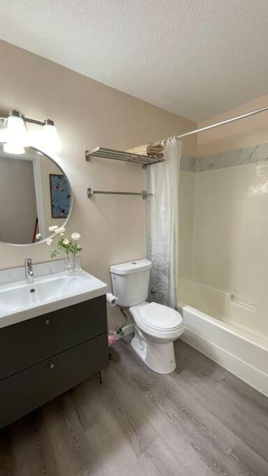 Unit #303 Mountain View 1Br In Canmore Downtown Bagian luar foto